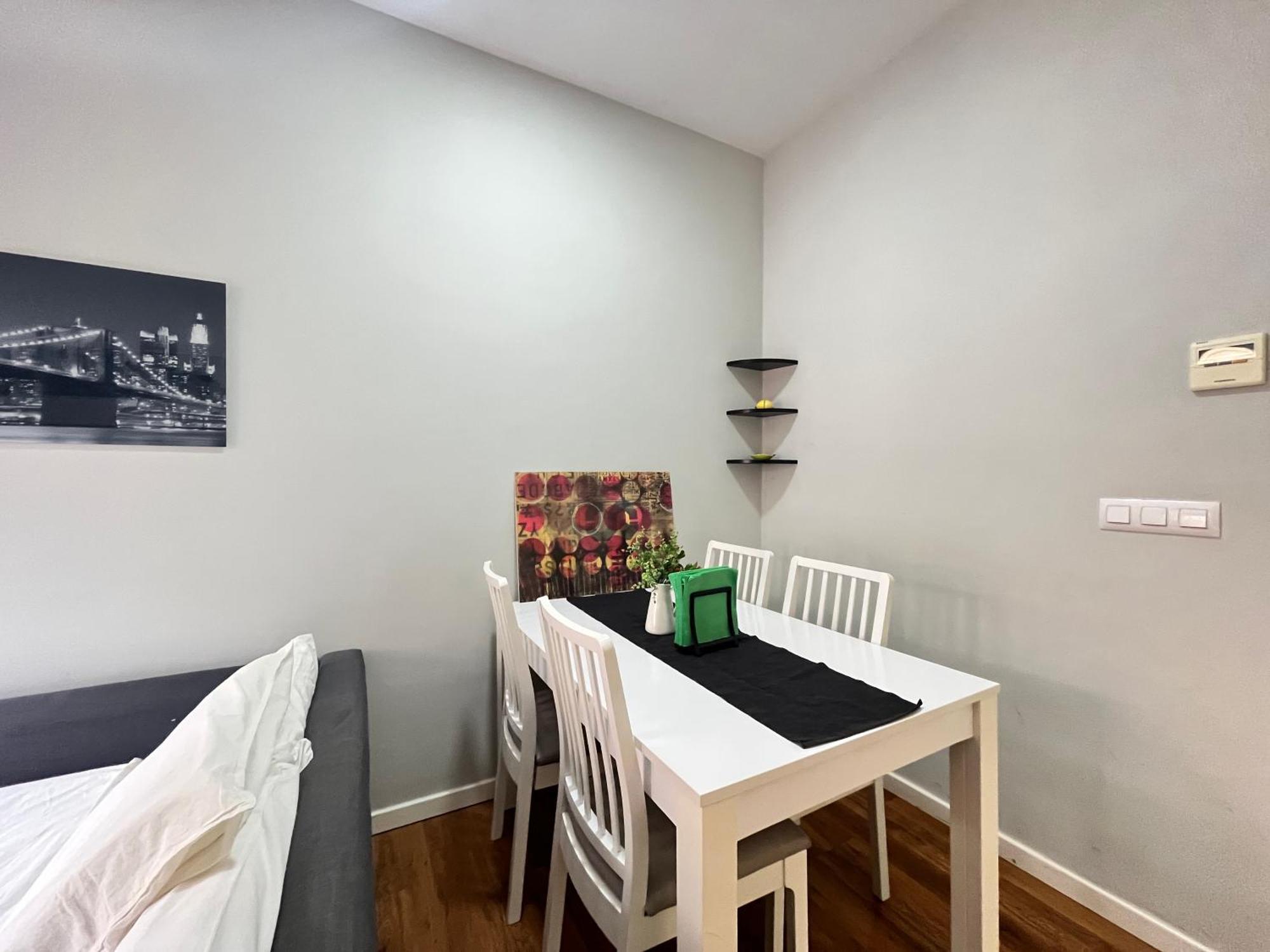 Exclusivo En Sol Exterior Bar Temporal Apartment Madrid Exterior photo